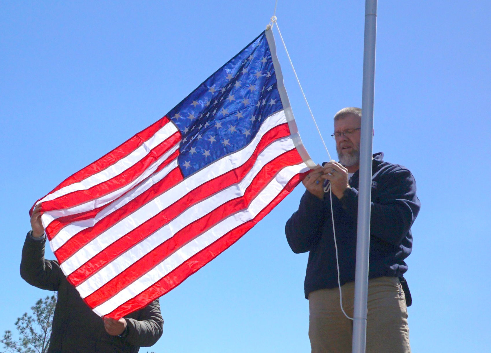 Restoring American flags in Lee County